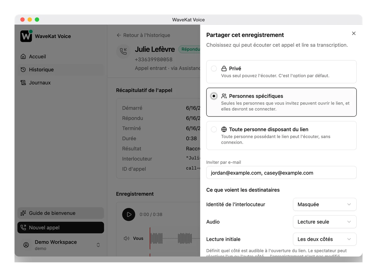 WaveKat Voice sur Mac — le panneau de partage sur un appel enregistré : les trois niveaux d'accès, un champ d'invitation et les contrôles de ce que les destinataires peuvent voir.